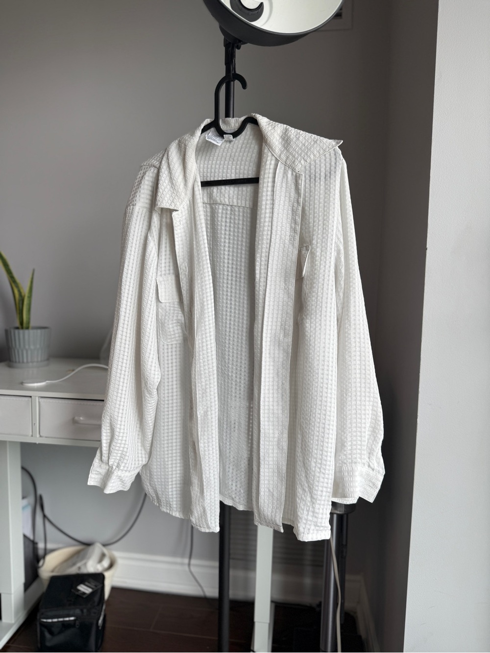 White Waffle-Texture Lightweight Shirt Jacket